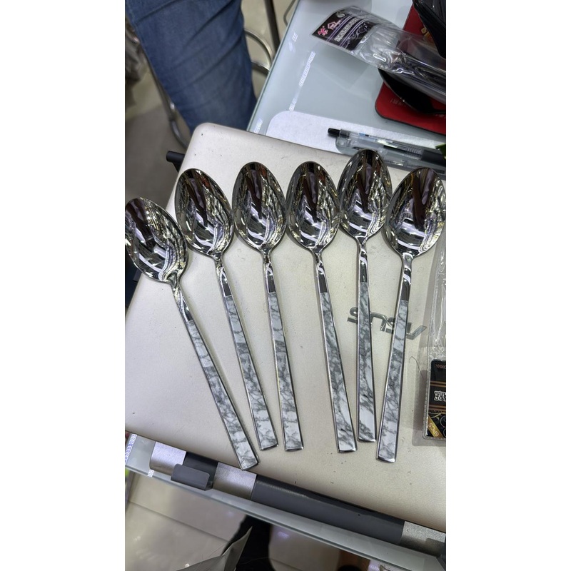 6 pcs excellent quality table spoons with black and white marble design handle