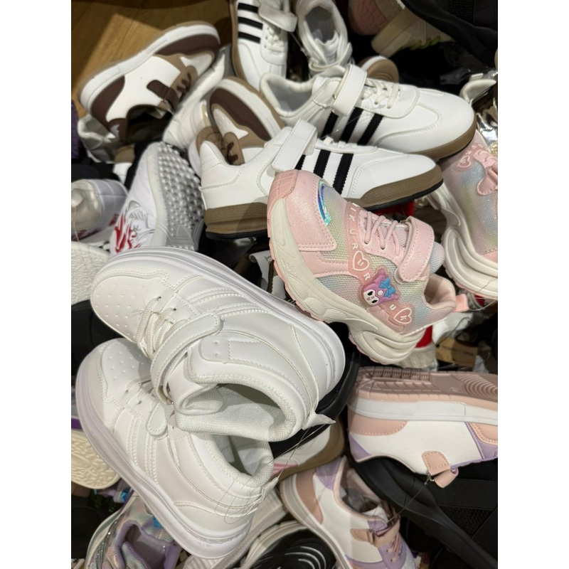Assorted sneakers wholesale 6 pairs