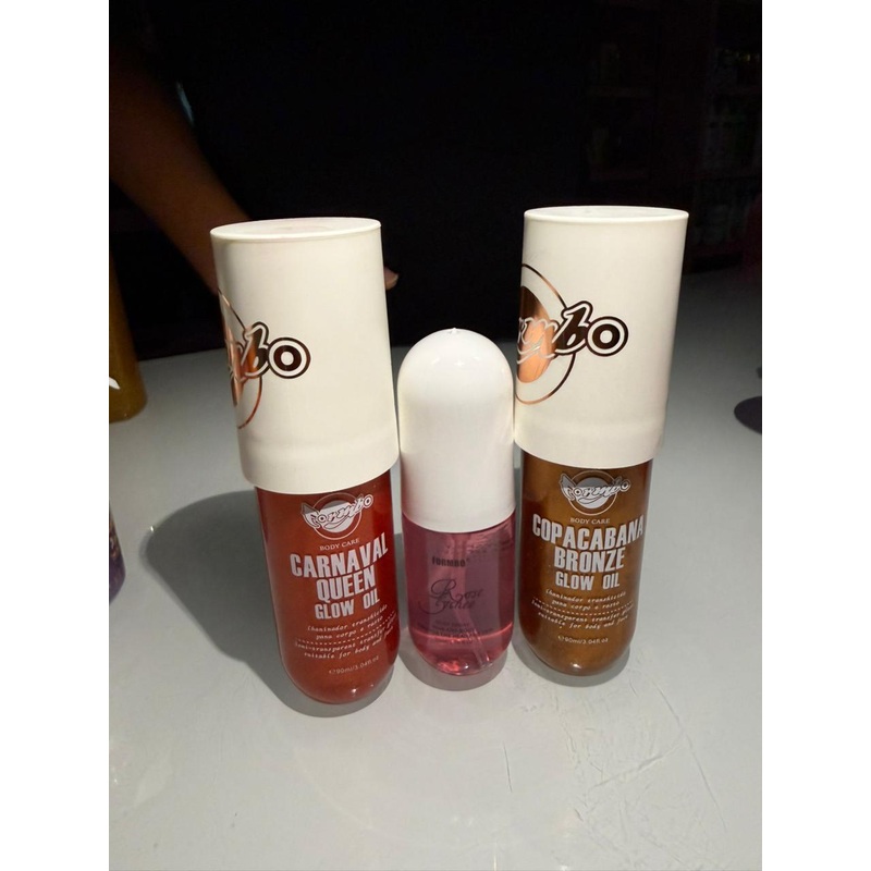 Sexy shimmer and mist pack