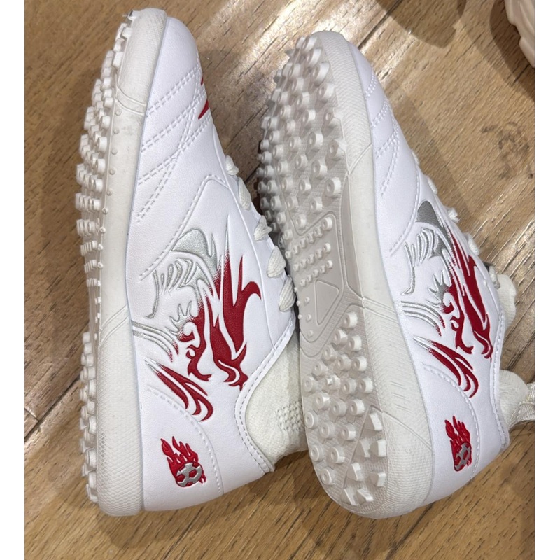 Sneakers|31|32|35