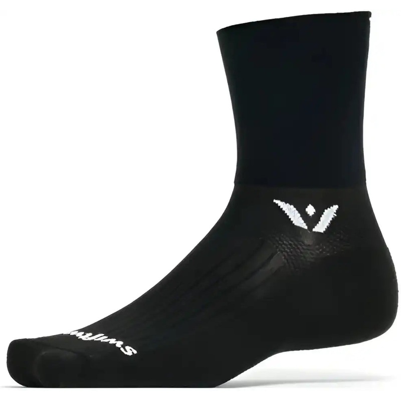 Swiftwick Aspire Four Crew Socks – Black