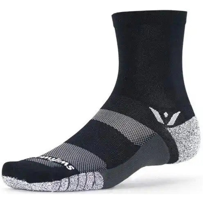 Swiftwick Flite XT Five Socks – Black