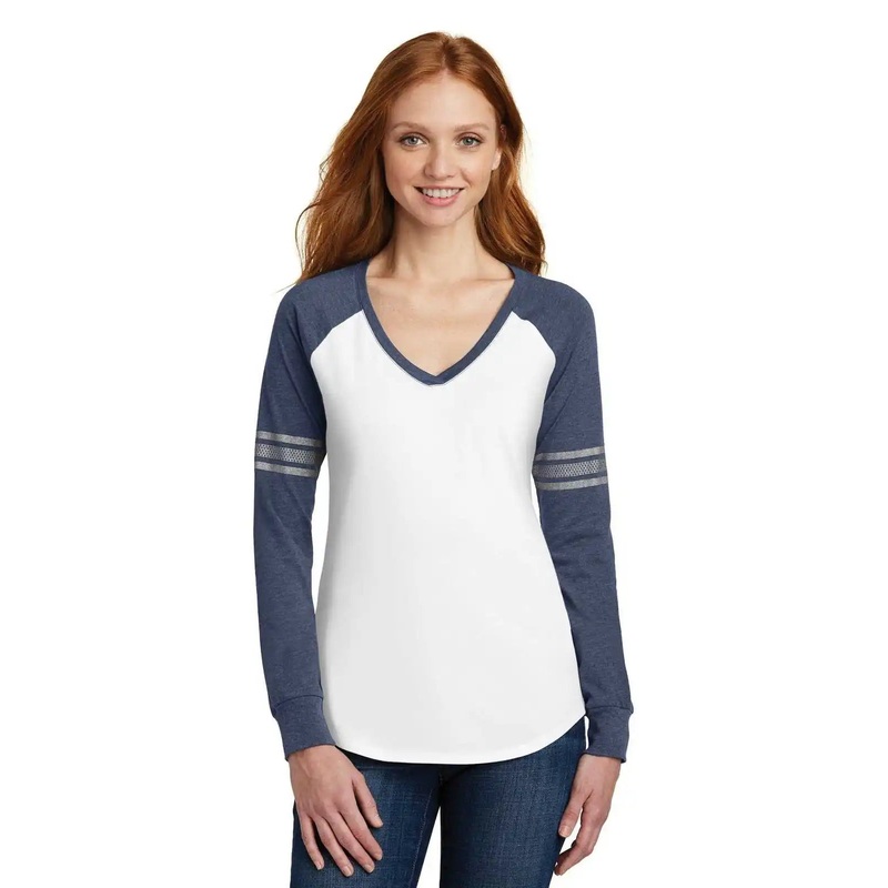District DM477 Women’s Game Long Sleeve V-Neck Tee – White True Heathered Navy