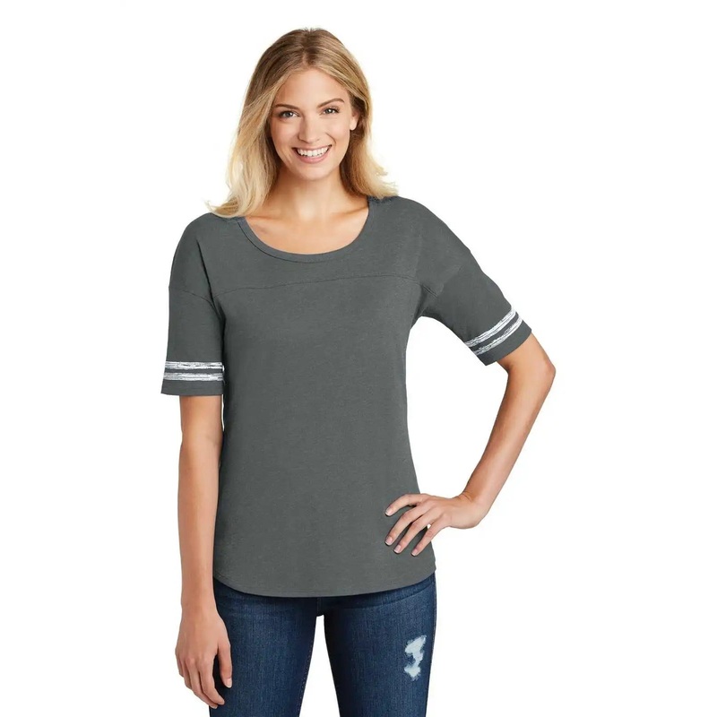 District DT487 Women’s Scorecard Tee – Heathered Charcoal White