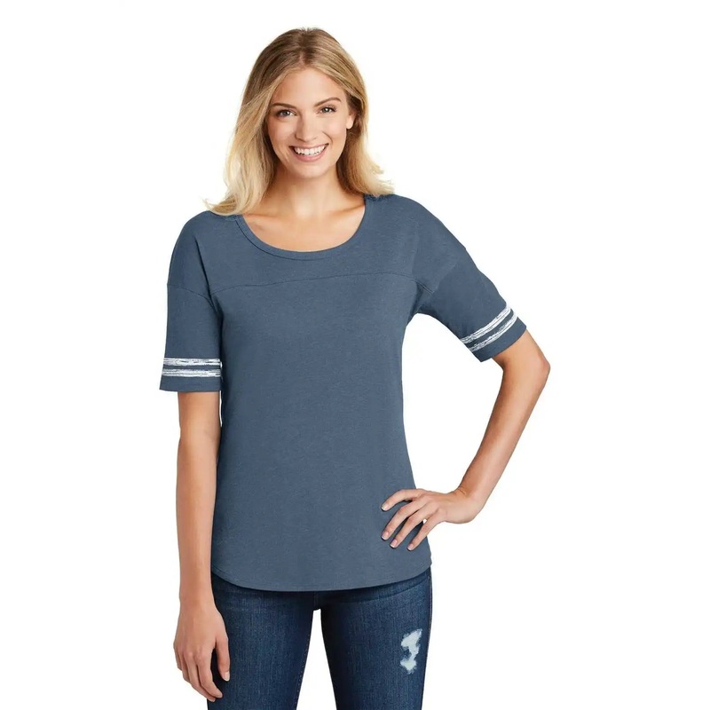 District DT487 Women’s Scorecard Tee – Heathered True Navy White